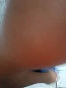 Nicolaskribeiro online show from November 2025 10:53:02 PM