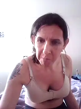 Cameron puppy online show from October 2025 07:25:01 PM