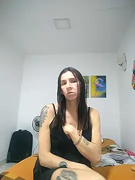 Snapshot of Cameron_puppy chatting on June 2026 06:40:02 AM Cameron puppy online show from June 2026 06:40:02 AM