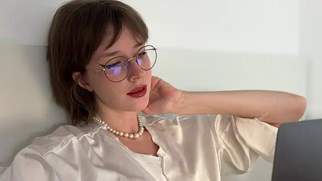 ms christiana online show from July 2026 03:32:02 PM