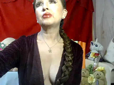 hottieperla online show from September 2025 07:03:02 PM