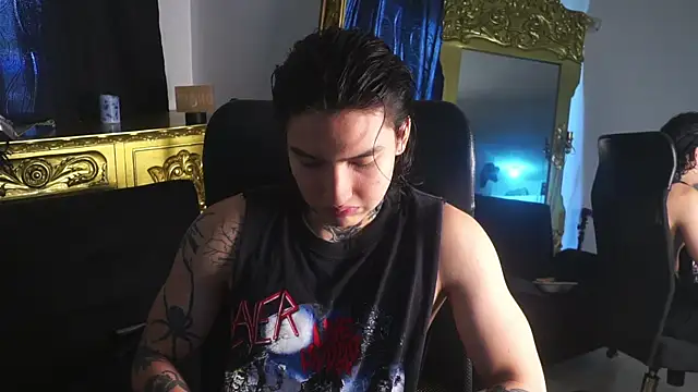 dantecoppolaa  online show from January 2025 05:07:02 PM