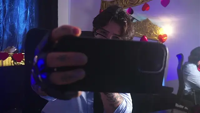 dantecoppolaa  online show from February 2025 05:07:01 PM