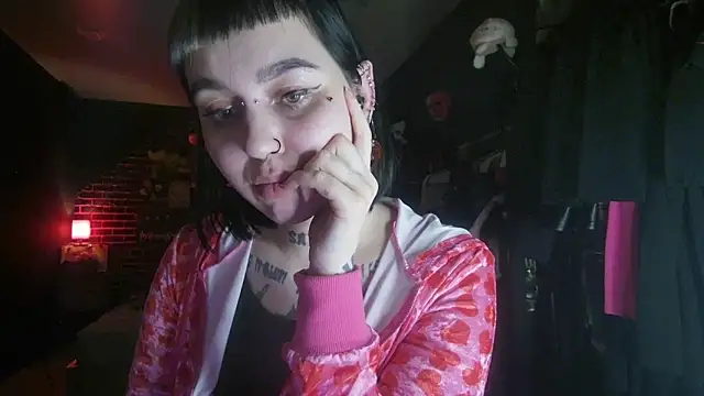 MoorderxDoll online show from December 2024 10:34:02 PM