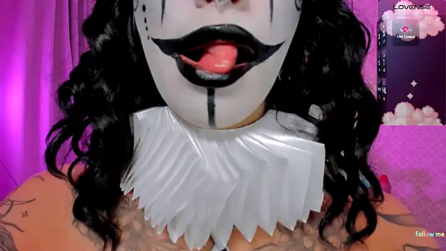 LeylaNoiry online show from November 2025 02:50:02 PM