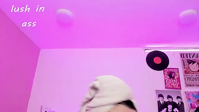 Sachi Meow online show from February 2026 07:20:02 PM