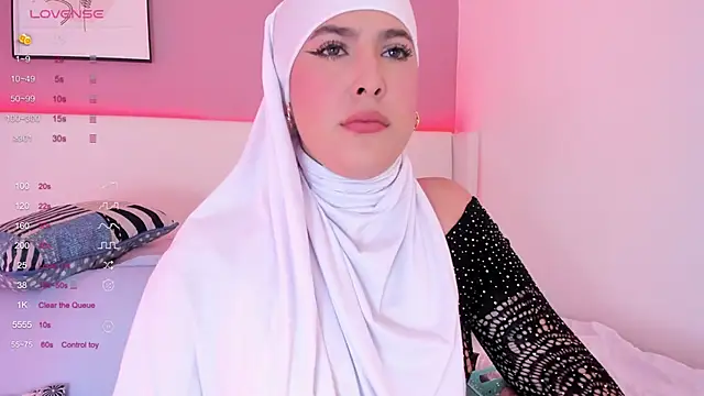 Snapshot of zahida_s chatting on December 2024 05:44:02 PM zahida s online show from December 2024 05:44:02 PM