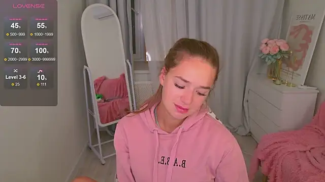 LovelyJessie online show from October 2025 01:30:01 PM