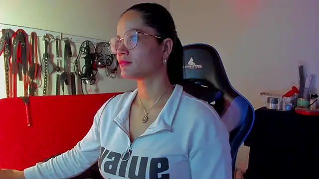 scarlet-kennedy98 online show from February 2026 08:47:01 PM