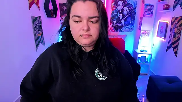 Snapshot of Luise_Meyrink chatting on December 2024 03:30:02 AM Luise Meyrink online show from December 2024 03:30:02 AM