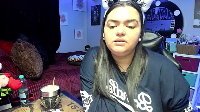 Luise Meyrink online show from April 2026 03:50:02 AM