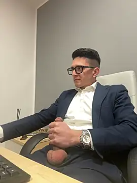 Snapshot of masterboss_ chatting on February 2025 01:10:02 PM masterboss online show from February 2025 01:10:02 PM