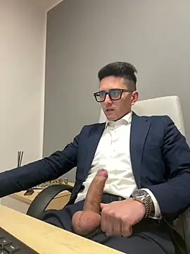 Snapshot of masterboss_ chatting on February 2025 01:28:02 PM masterboss online show from February 2025 01:28:02 PM