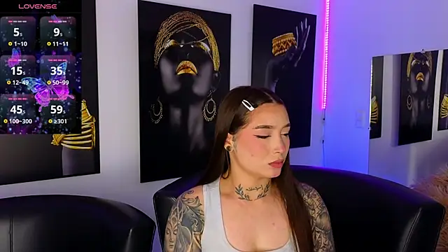  brenna hanson online show from February 2025 07:02:01 PM