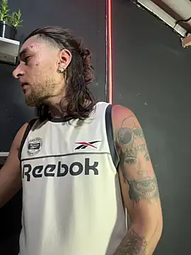 raymon616 online show from March 2026 10:58:01 PM