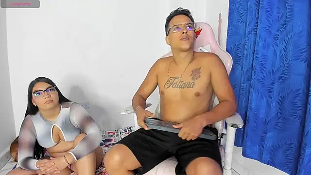 Latinos couples online show from March 2026 03:54:02 AM