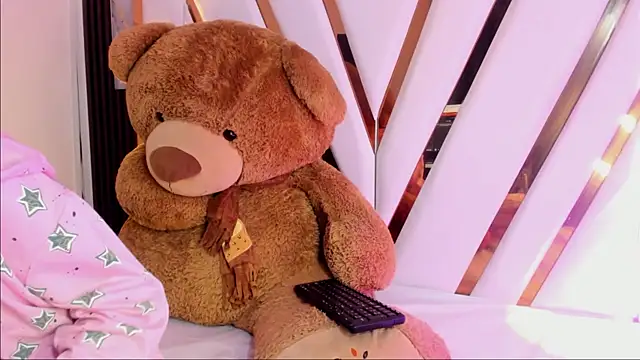 Ebony beautifull online show from December 2024 01:50:01 AM