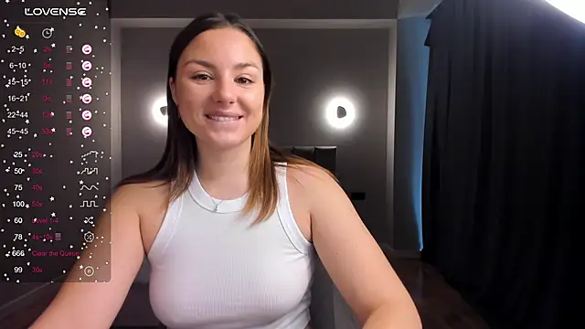 Snapshot of ThreeshaWhite chatting on February 2025 06:48:01 AM ThreeshaWhite online show from February 2025 06:48:01 AM