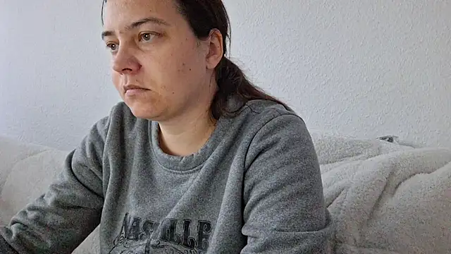 Cyndee Winter online show from October 2025 02:24:01 PM