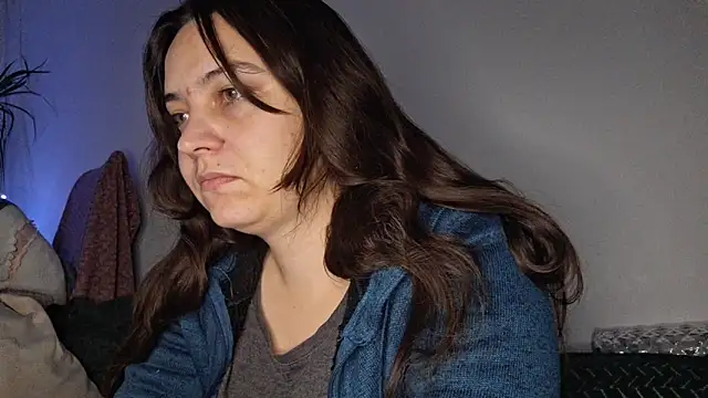 Cyndee Winter online show from November 2025 06:19:02 PM