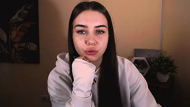 Snapshot of Lili_magic chatting on October 2025 06:56:01 AM Lili magic online show from October 2025 06:56:01 AM