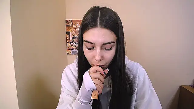 Snapshot of Lili_magic chatting on October 2025 07:09:01 AM Lili magic online show from October 2025 07:09:01 AM