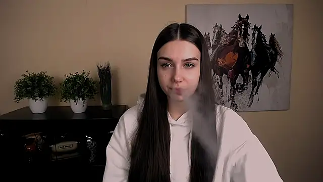 Snapshot of Lili_magic chatting on November 2025 03:39:01 PM Lili magic online show from November 2025 03:39:01 PM