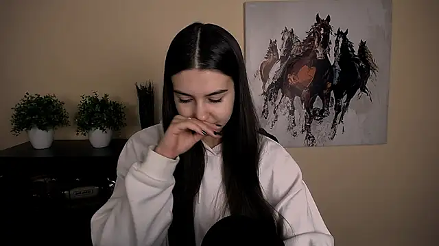 Snapshot of Lili_magic chatting on February 2026 09:57:01 AM Lili magic online show from February 2026 09:57:01 AM