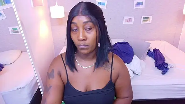 kiara evanss online show from April 2026 11:48:01 PM