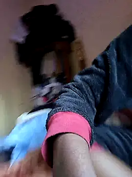 Snapshot of pretty_amaal chatting on October 2025 05:05:01 AM pretty amaal online show from October 2025 05:05:01 AM