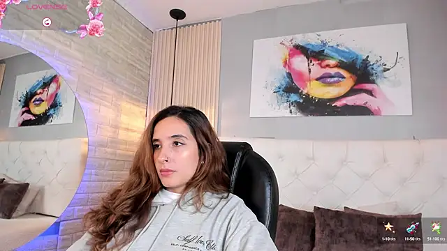 emma  smith1 online show from September 2025 12:15:02 PM