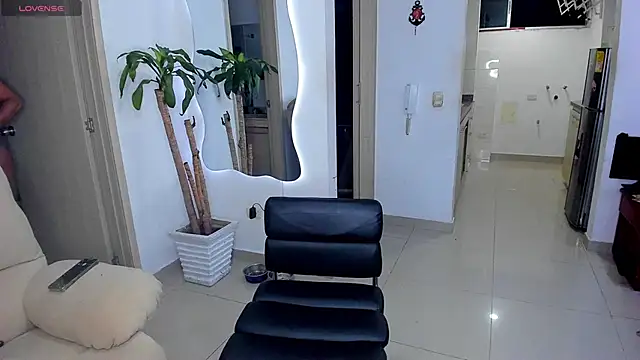 Snapshot of AbrilStivenson_ chatting on October 2025 01:34:01 AM AbrilStivenson online show from October 2025 01:34:01 AM