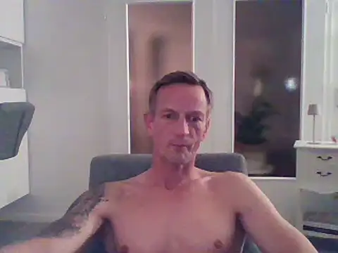 Snapshot of dirks71 chatting on March 2025 06:12:02 PM dirks71 online show from March 2025 06:12:02 PM