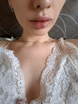 Elza kom online show from November 2025 06:12:01 AM