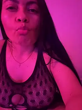 Snapshot of Janna099 chatting on March 2025 09:57:01 PM Janna099 online show from March 2025 09:57:01 PM