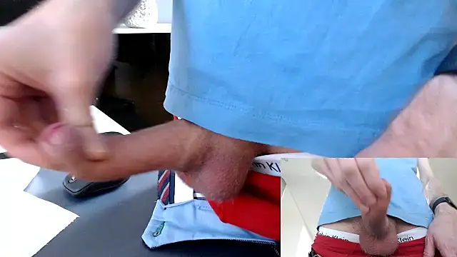 Snapshot of sperma_tributes chatting on January 2025 10:56:01 AM sperma tributes online show from January 2025 10:56:01 AM