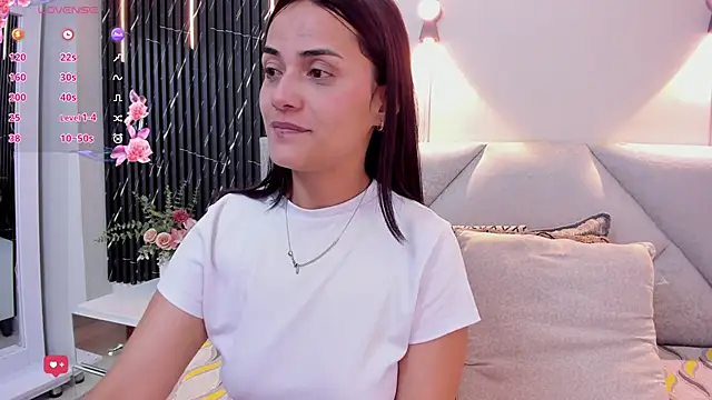 Snapshot of katrina_kaif_x chatting on November 2025 07:13:01 PM katrina kaif x online show from November 2025 07:13:01 PM