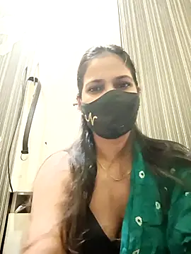indianliza online show from October 2025 02:35:02 PM