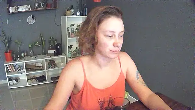 Snapshot of stupid_babybird chatting on February 2025 03:04:02 PM stupid babybird online show from February 2025 03:04:02 PM