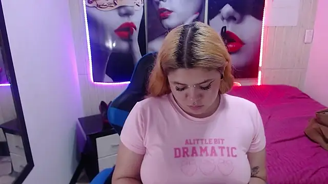 Snapshot of sara_winehouse1 chatting on December 2024 07:43:02 PM sara winehouse1 online show from December 2024 07:43:02 PM