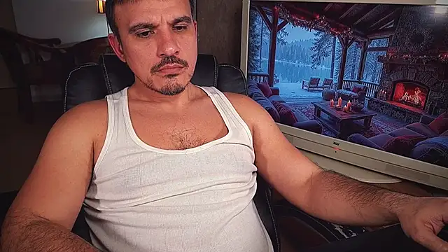 Snapshot of officeman7 chatting on February 2025 04:09:02 PM officeman7 online show from February 2025 04:09:02 PM