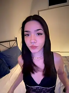 Snapshot of ShannonShanny chatting on September 2025 03:45:01 PM ShannonShanny online show from September 2025 03:45:01 PM