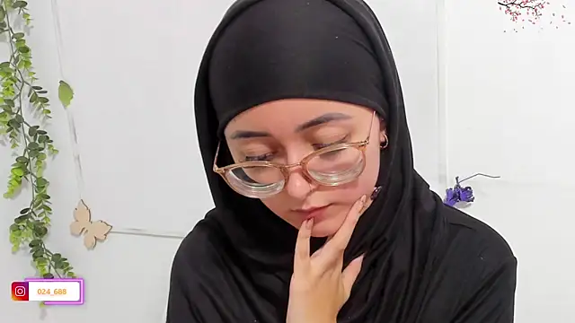 Snapshot of aysel_elid chatting on September 2025 11:38:01 PM aysel elid online show from September 2025 11:38:01 PM