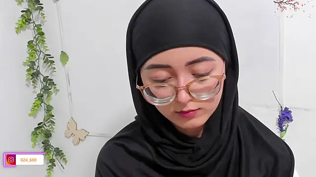 Snapshot of aysel_elid chatting on September 2025 10:26:01 PM aysel elid online show from September 2025 10:26:01 PM