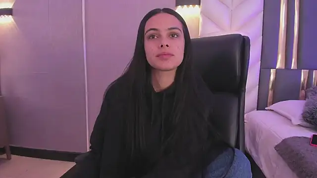 ChloeHarper  online show from February 2026 11:16:01 AM