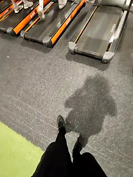 Exhibitionsplit online show from March 2025 09:43:02 PM