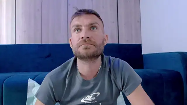 Snapshot of 10in_deluxe chatting on October 2025 06:36:02 AM 10in deluxe online show from October 2025 06:36:02 AM