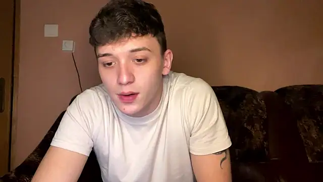 Snapshot of Joedonovan1 chatting on January 2025 07:24:01 PM Joedonovan1 online show from January 2025 07:24:01 PM