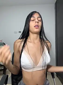 cristel 17 online show from November 2025 01:50:02 AM