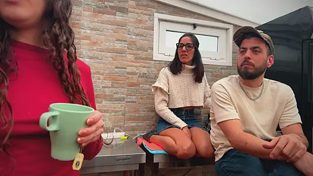 Snapshot of barfantasy chatting on March 2026 10:28:02 AM barfantasy online show from March 2026 10:28:02 AM